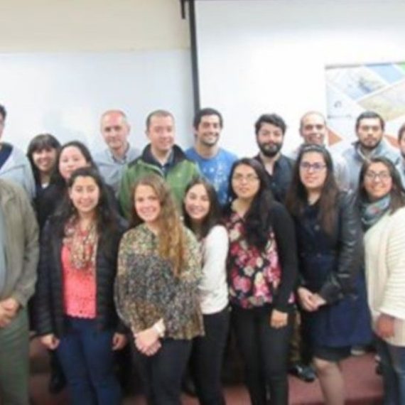 El Cluster de Tecnología realiza encuentro de estudiantes vinculados al CRHIAM