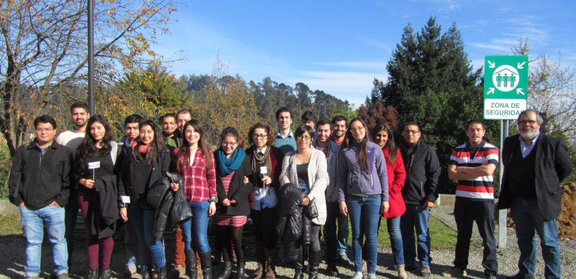 El CRHIAM reúne a sus estudiantes de pre y postgrado para dar a conocer los nuevos desafíos de 2016