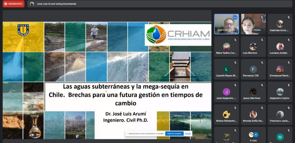 Investigador principal dictó seminario sobre aguas subterráneas a estudiantes de la Universidad Autónoma de Baja California Sur