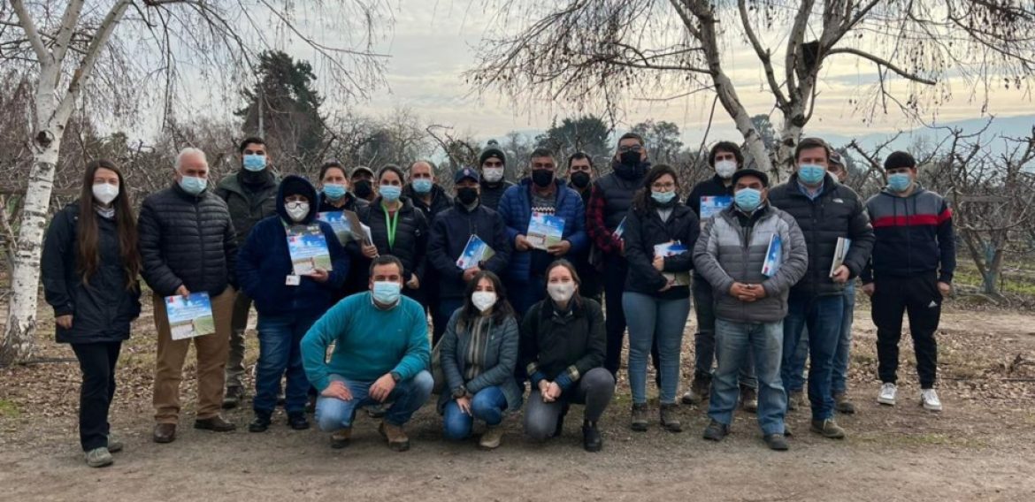 Agricultores de la zona central participaron de charlas ejecutadas por CRHIAM