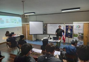 Estudiantes del Liceo Jean Buchanan de Peumo participaron de taller para fortalecer la identidad cultural, ambiental y territorial