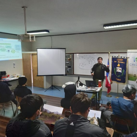 Estudiantes del Liceo Jean Buchanan de Peumo participaron de taller para fortalecer la identidad cultural, ambiental y territorial