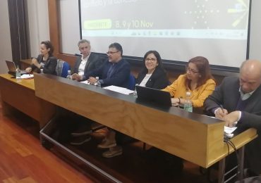 La Dra. Gladys Vidal destaca la importancia de la colaboración en la ciencia chilena en la Mesa de Diálogo de COES