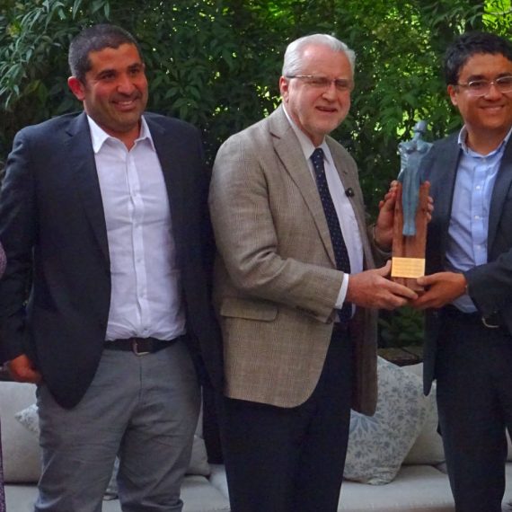 Tecnología liderada por subdirector CRHIAM fue reconocida en Premios Minnovex a la Innovación Aplicada en la Minería